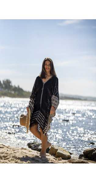 Tarifa Soul - Poncho Tulum - Black - Túnicas / Ponchos / Caftanes - TARIFA SOUL