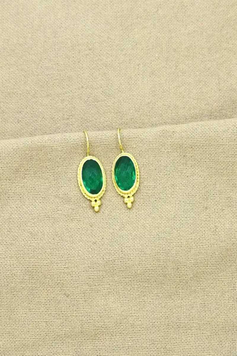 Schmuckoo - Pendientes boho dorados con turmalina verde - Joyeria - Schmuckoo