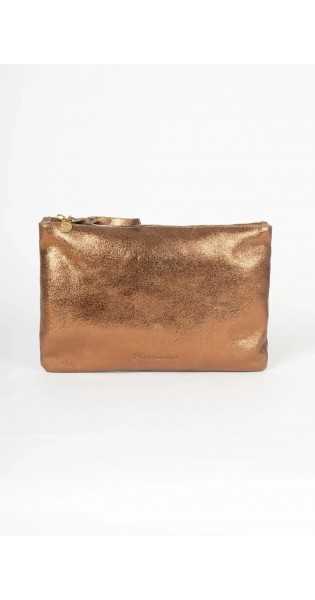 PITI CUITI - CLUTCH WINONA COBRE - Bolsos: Estilo y Funcionalidad en Cada Detalle - Piti Cuiti