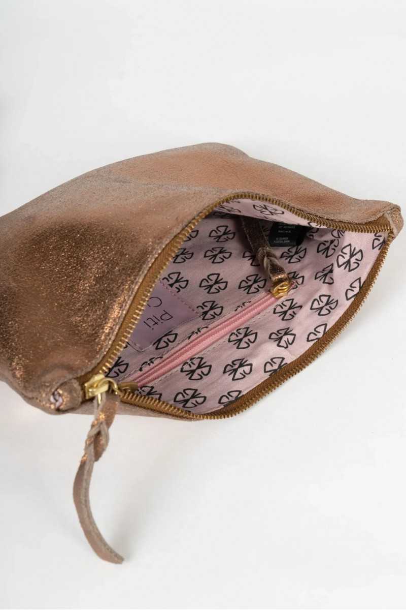 PITI CUITI - CLUTCH WINONA COBRE - Bolsos: Estilo y Funcionalidad en Cada Detalle - Piti Cuiti