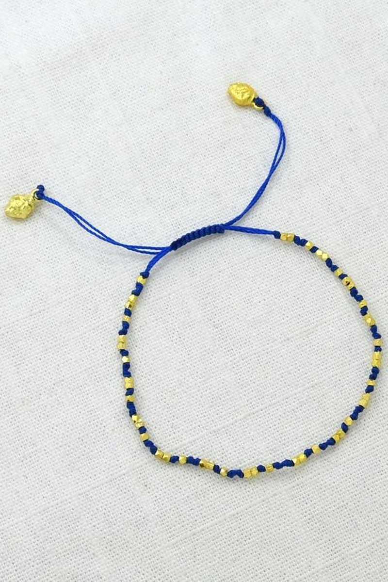 Schmuckoo - Brazalete Con Pepitas De Macramé Dorado - Azul Oscuro - Joyeria - Schmuckoo