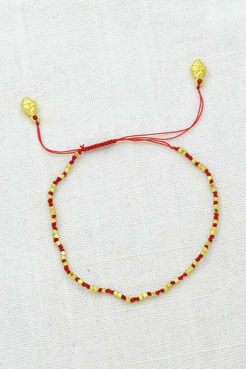 Schmuckoo - Brazalete Con Pepitas De Macramé Dorado - Rojo - Joyeria - Schmuckoo